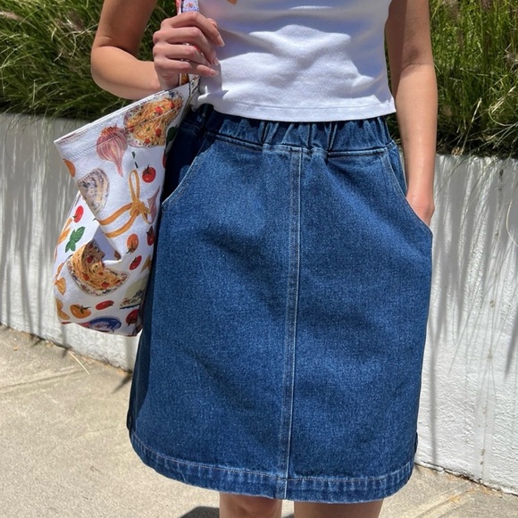 Le Bon Shoppe Denim City High Waisted Skirt - Picture 4 of 8